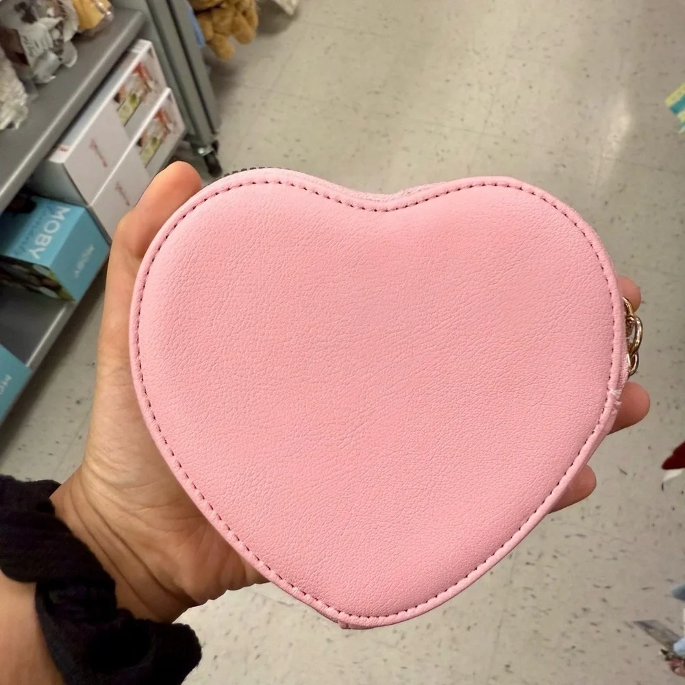 New Juicy Couture Get Cozy Heart Wristlet Wallet Fluffy Faux Fur Pink Leopard